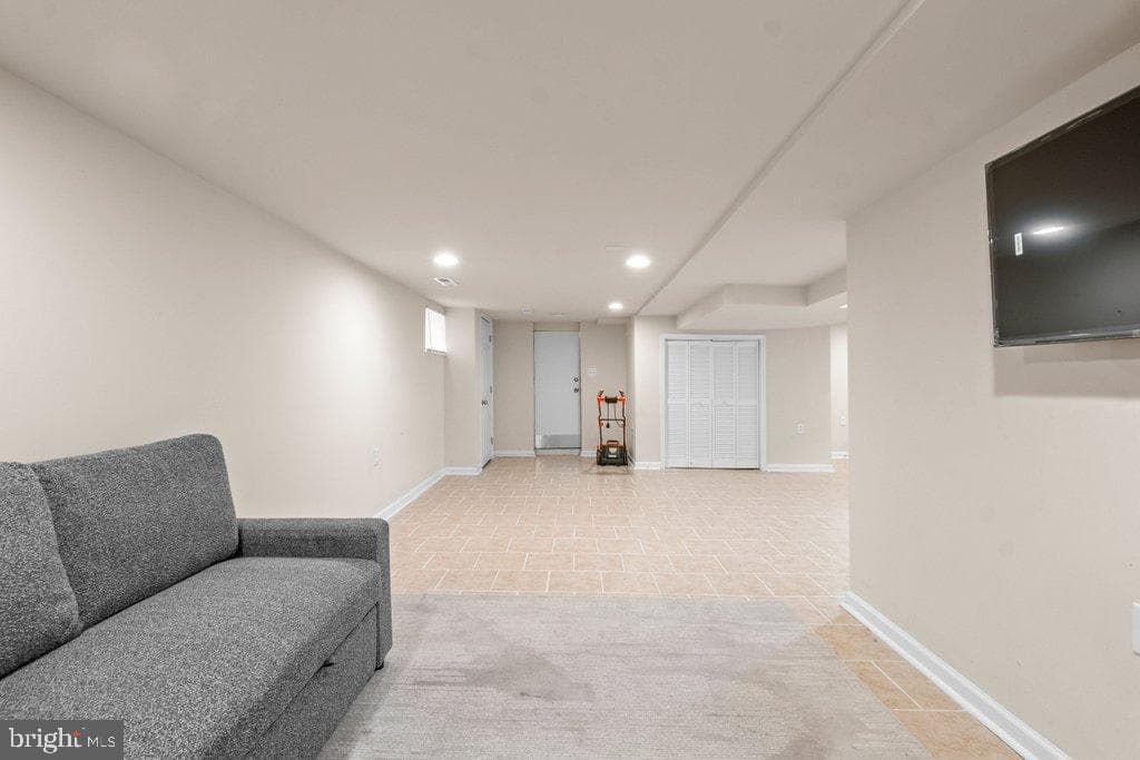 4919 Harford Road photo 44