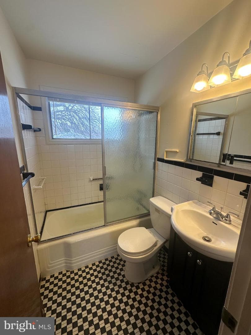 4401 Anntana Avenue photo 7