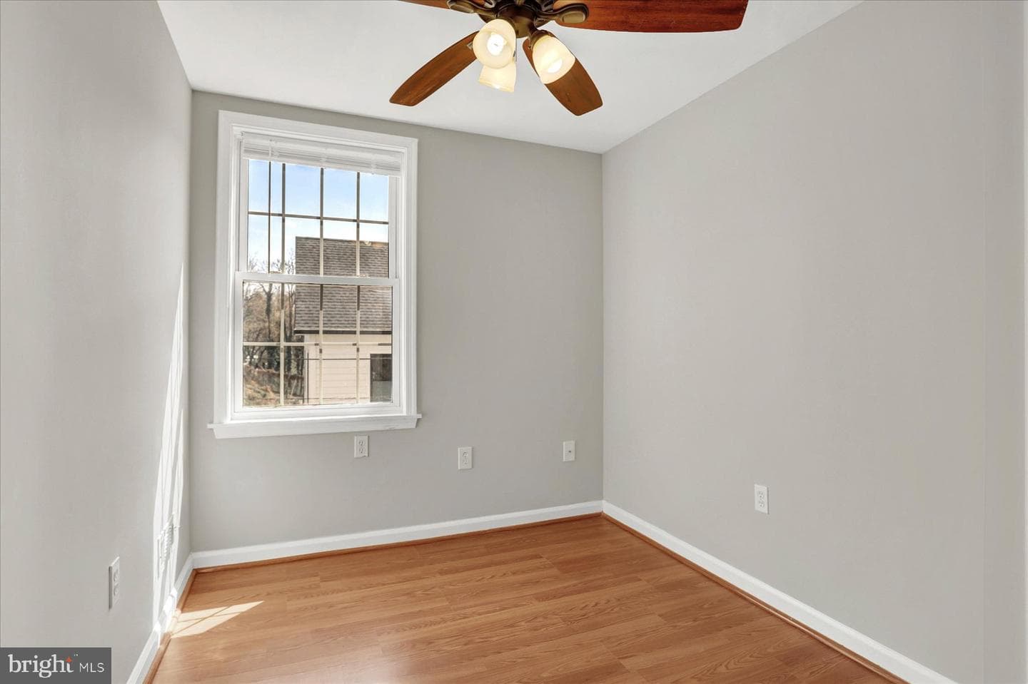 1523 Baldwin Street photo 13
