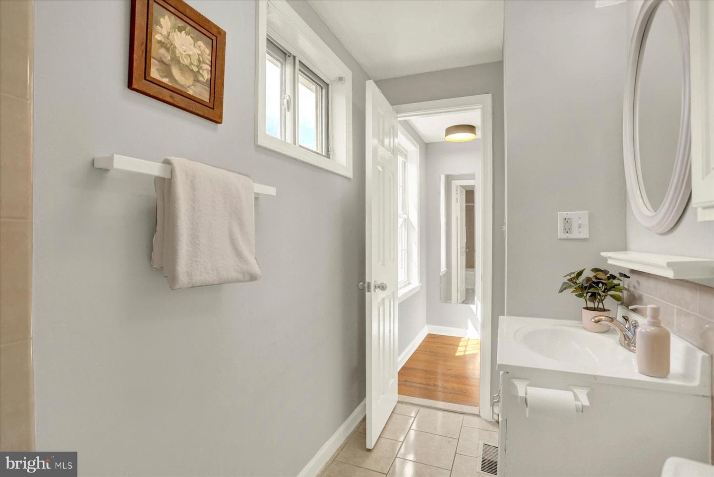 1523 Baldwin Street photo 16