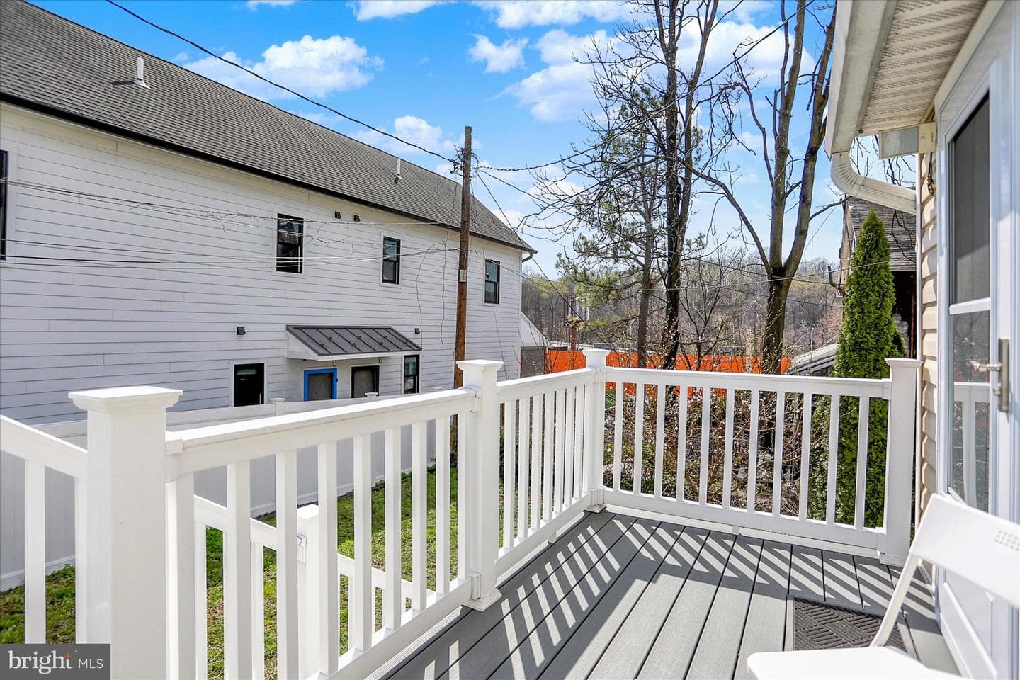 1523 Baldwin Street photo 27