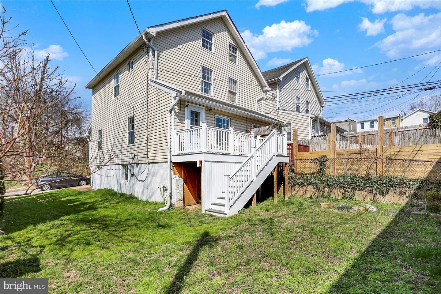 1523 Baldwin Street photo 29