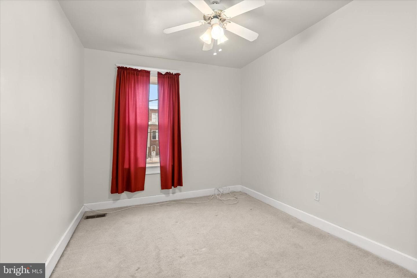 1815 E 32nd Street photo 11