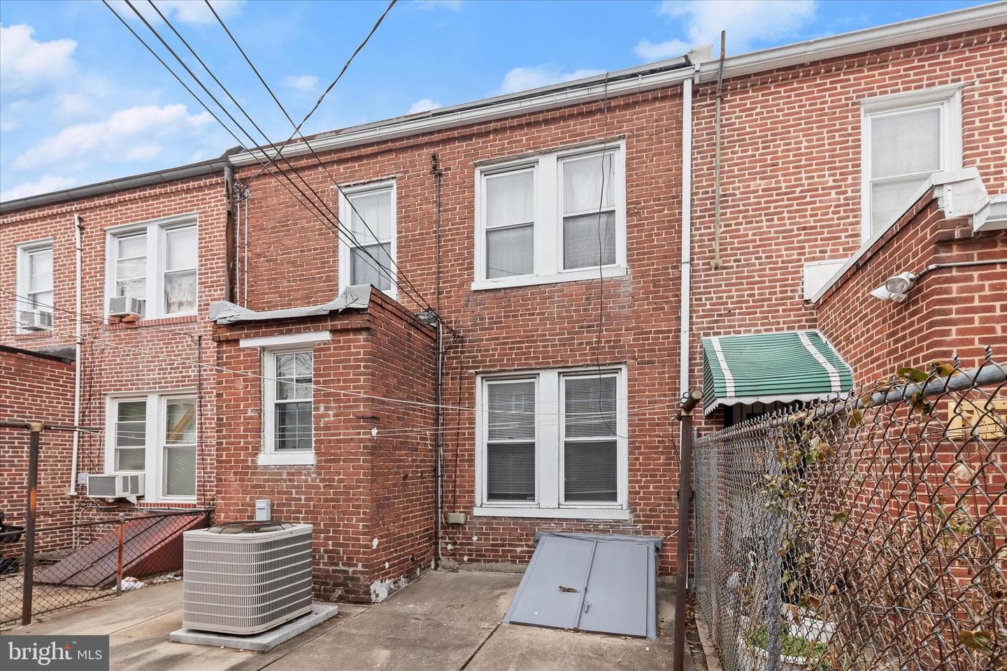 1815 E 32nd Street photo 20