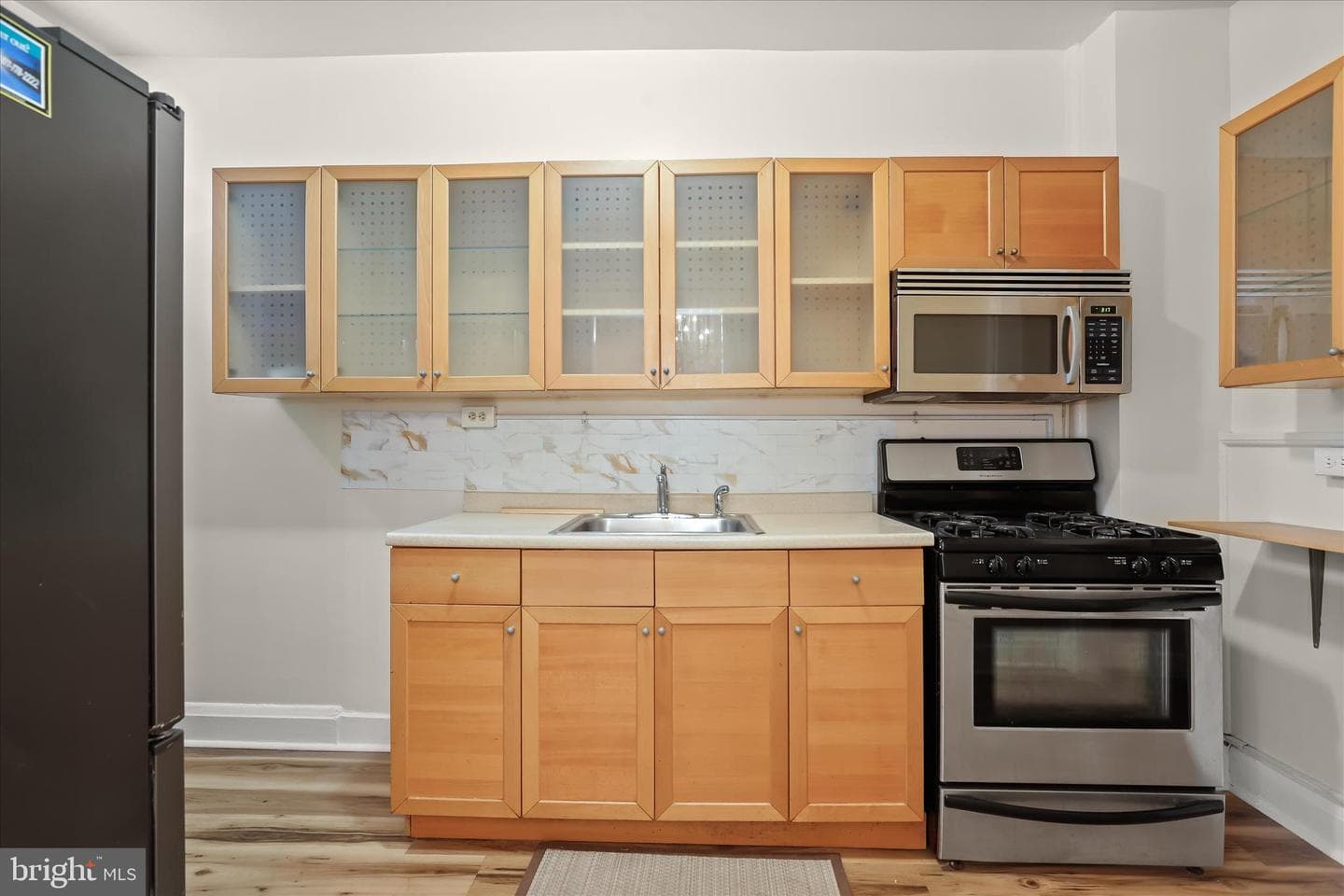 1815 E 32nd Street photo 9