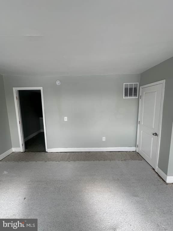 1030 W Franklin Street photo 16