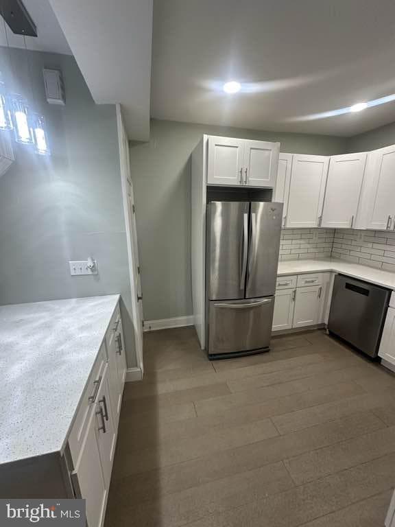 1030 W Franklin Street photo 9