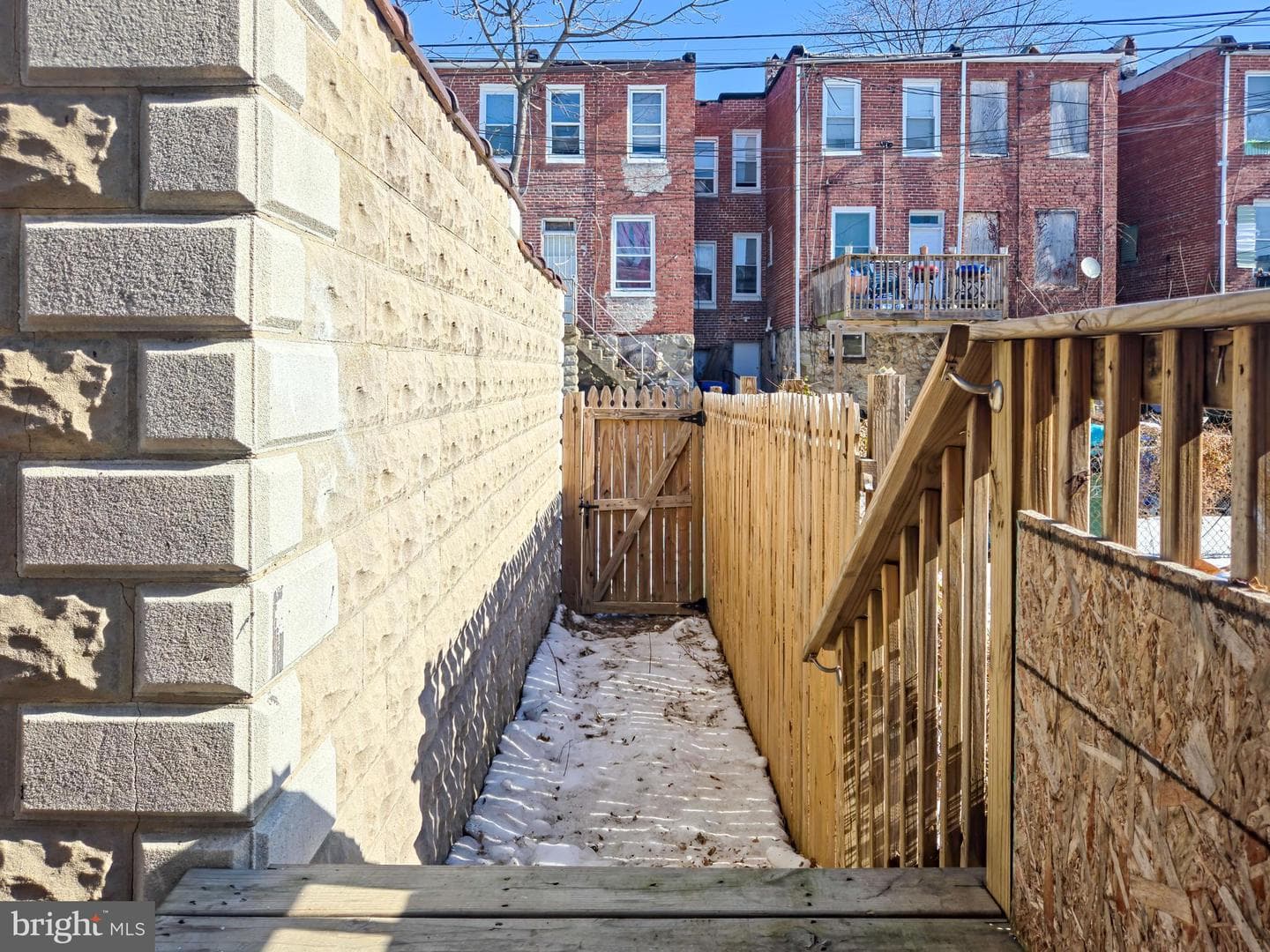 4911 Queensberry Avenue photo 35