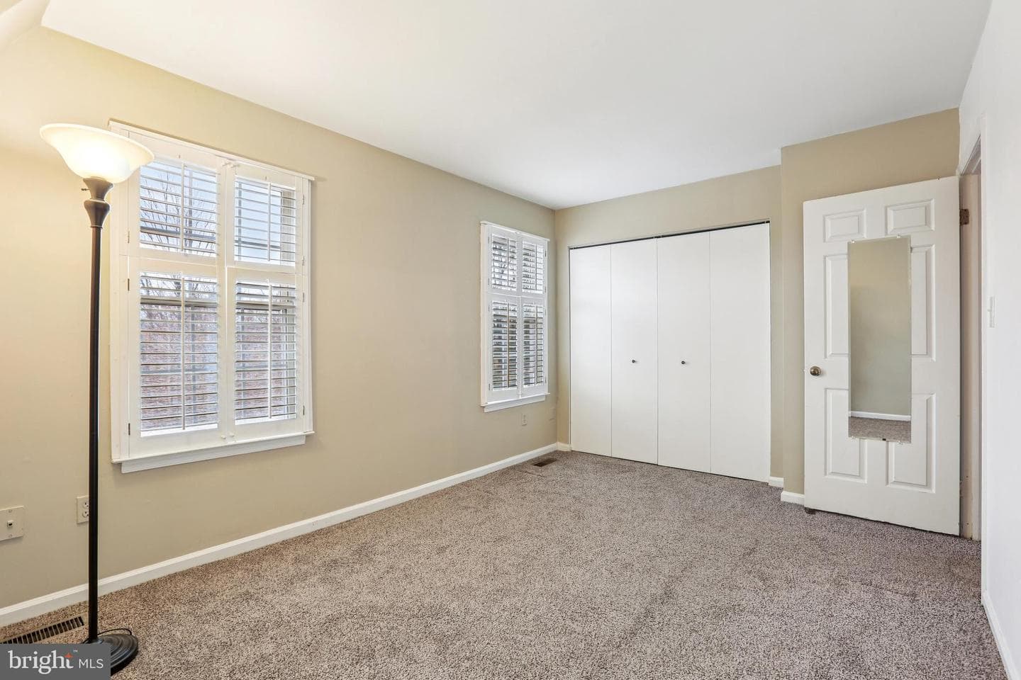 915 Dartmouth Glen Way photo 12