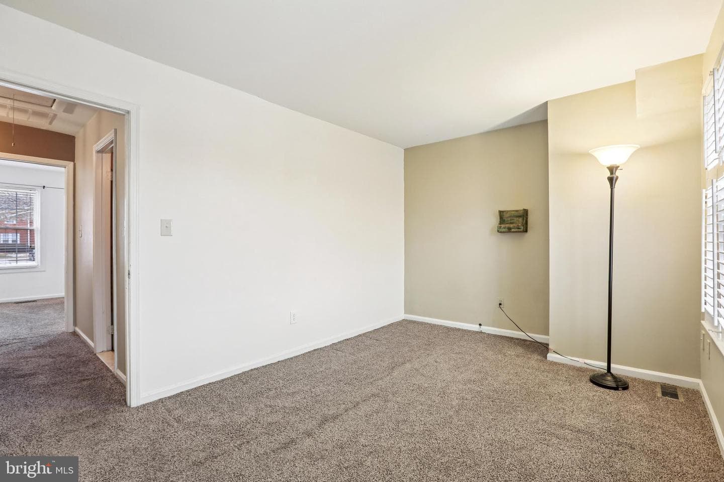915 Dartmouth Glen Way photo 13