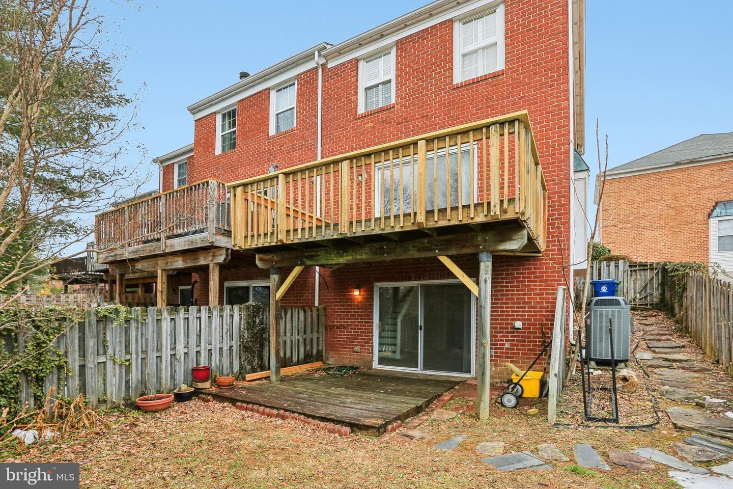 915 Dartmouth Glen Way photo 27