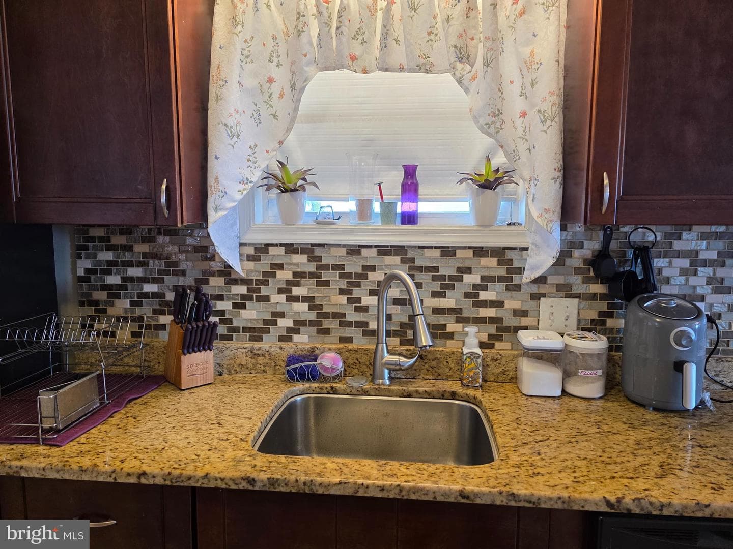 6000 Glen Falls Avenue photo 12
