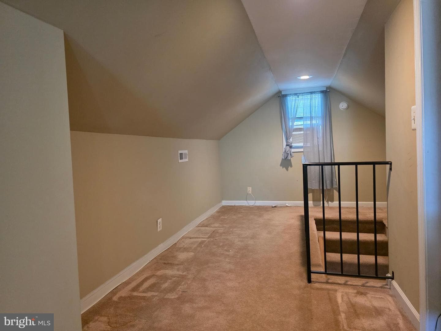 6000 Glen Falls Avenue photo 32