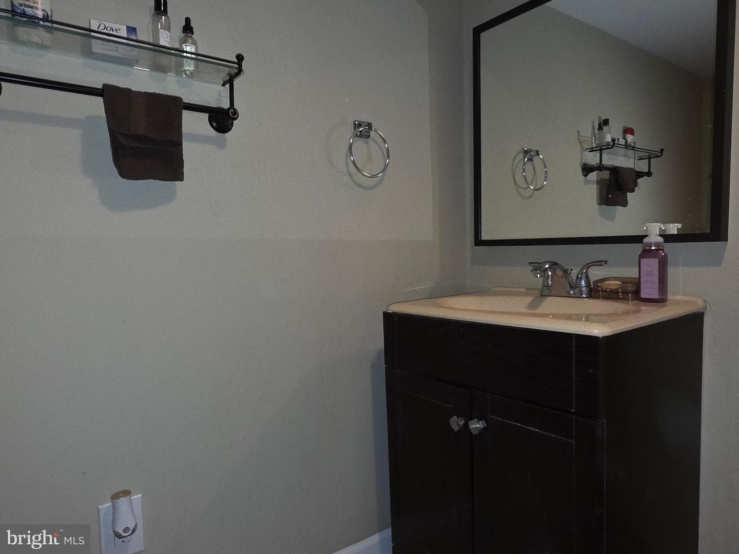 6000 Glen Falls Avenue photo 42