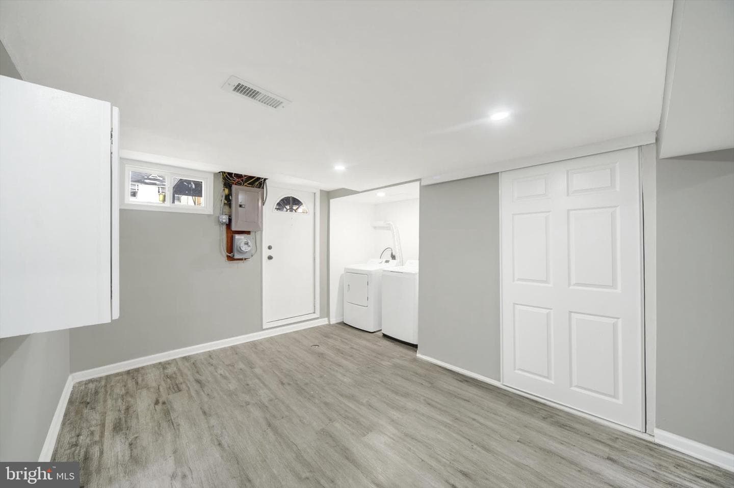 5404 Crismer Avenue photo 34