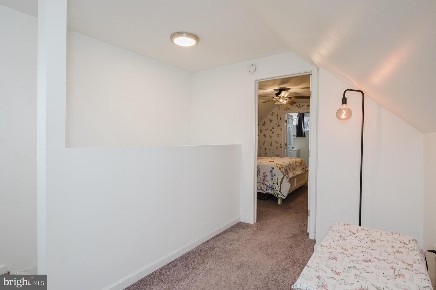 5709 Anthony Avenue photo 24