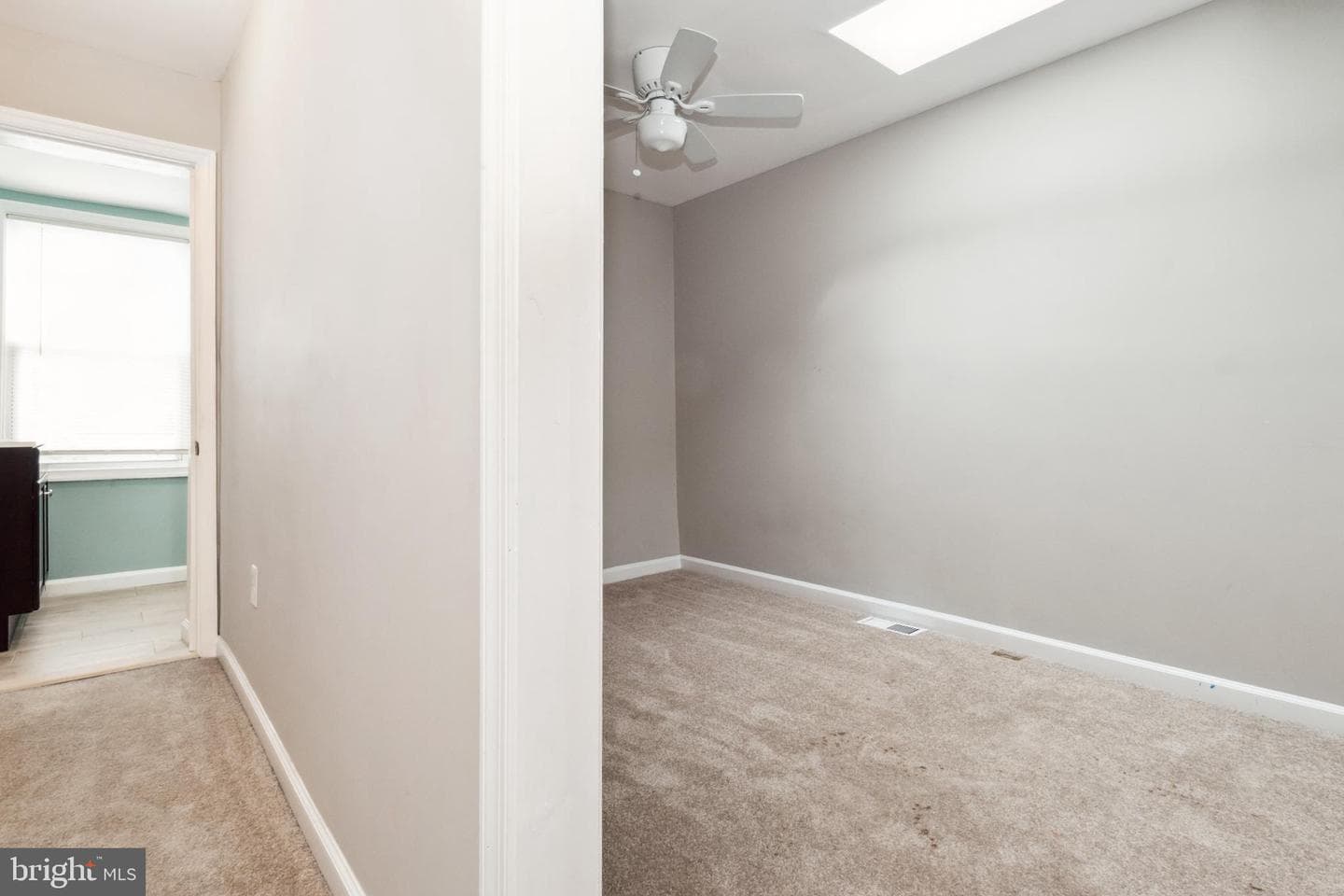 2012 Eagle Street photo 15