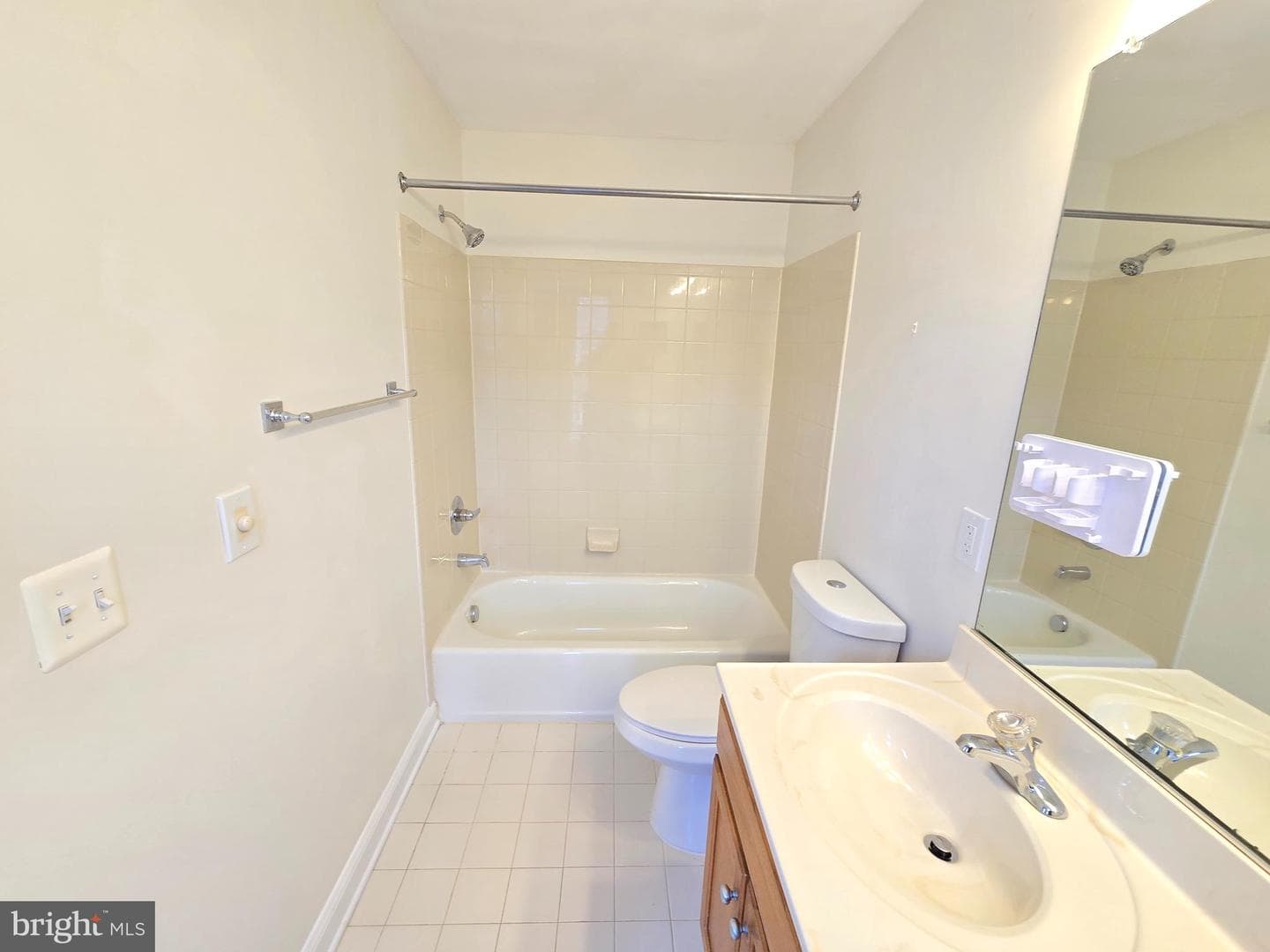 876 Ryan Street photo 21