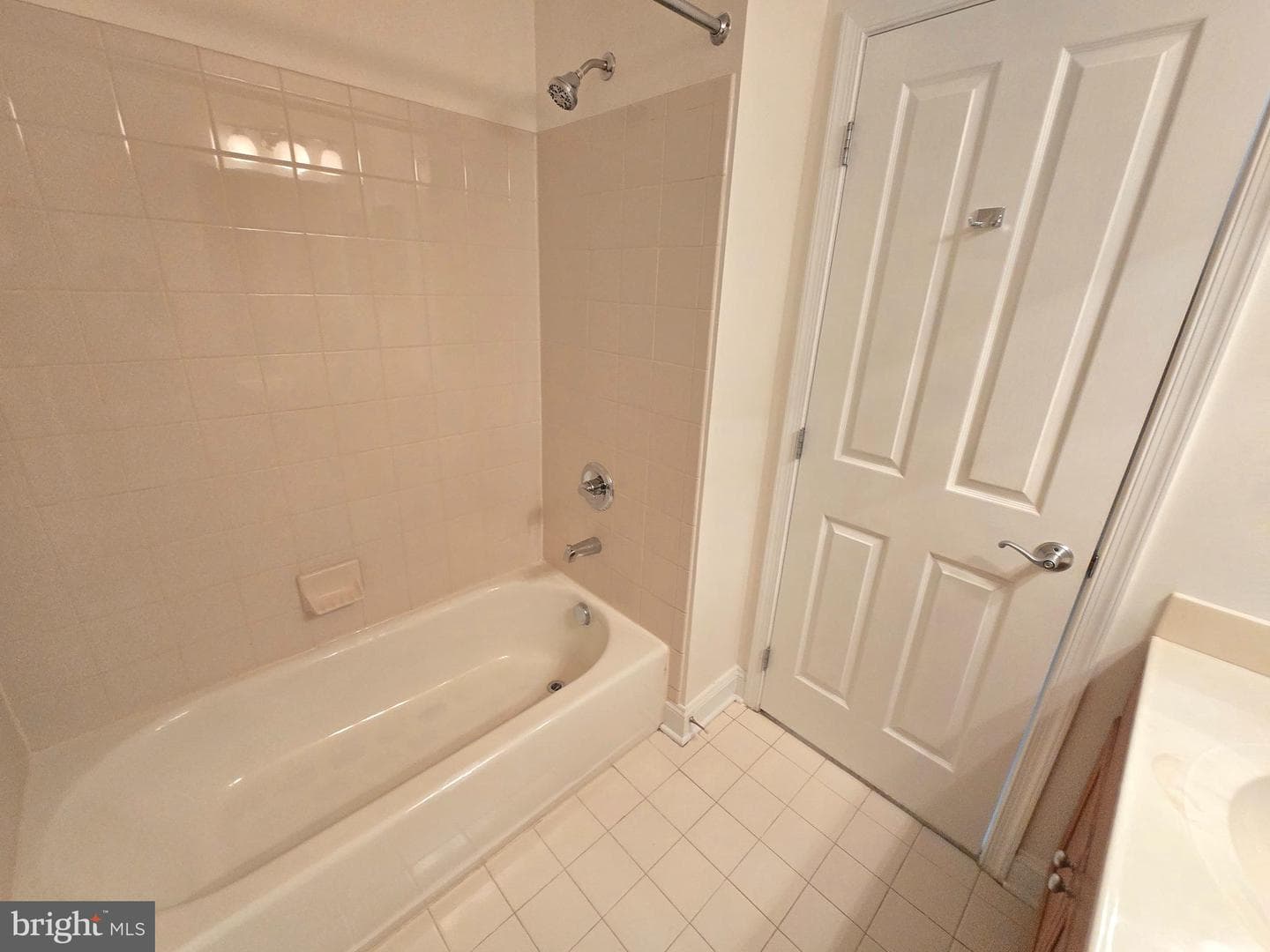 876 Ryan Street photo 39