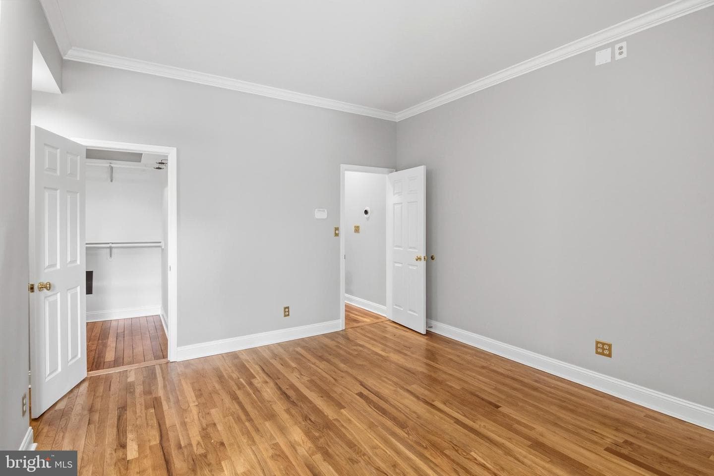 409 Warren Avenue photo 18