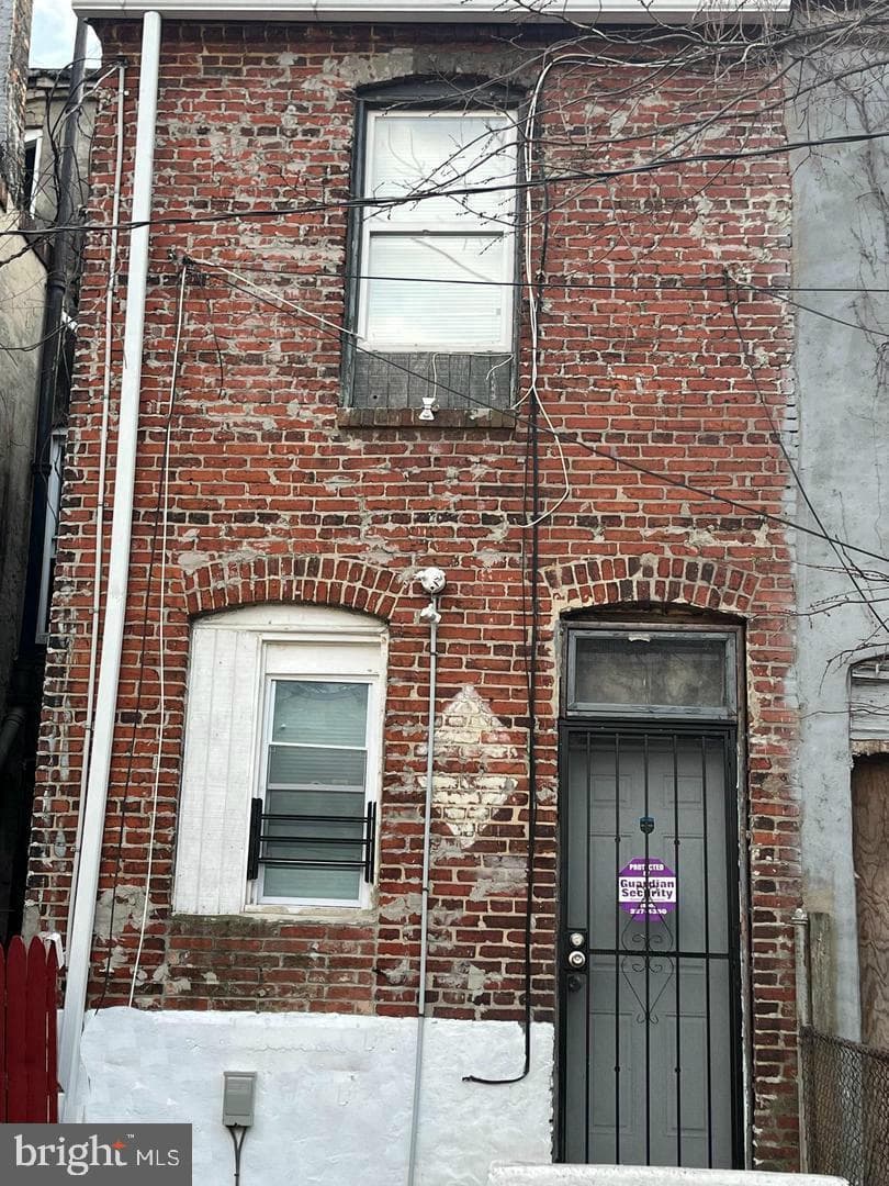 1904 Mosher Street photo 16