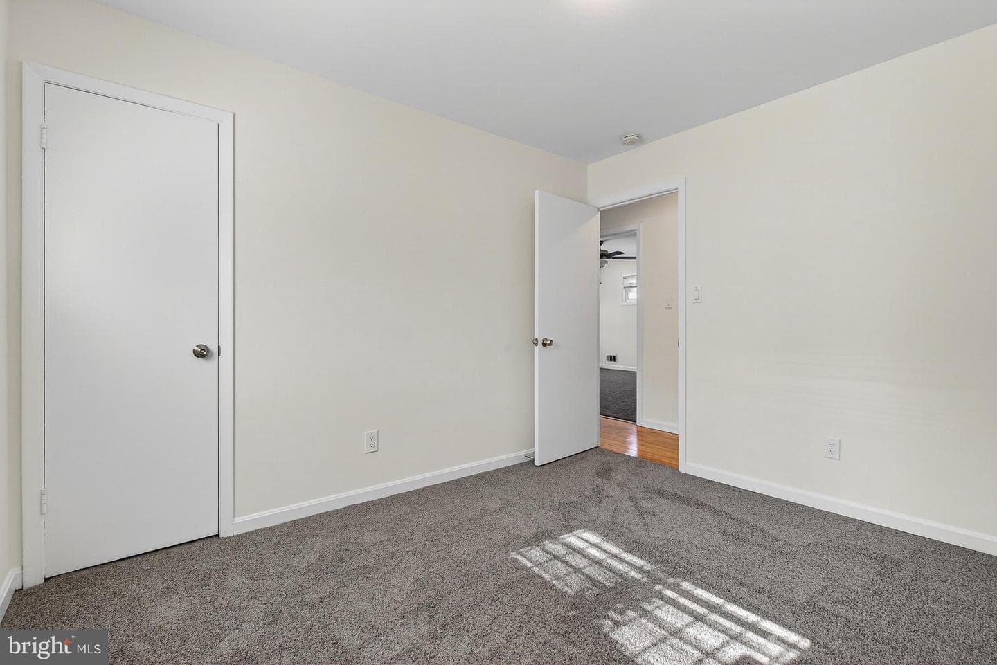5120 The Alameda photo 16