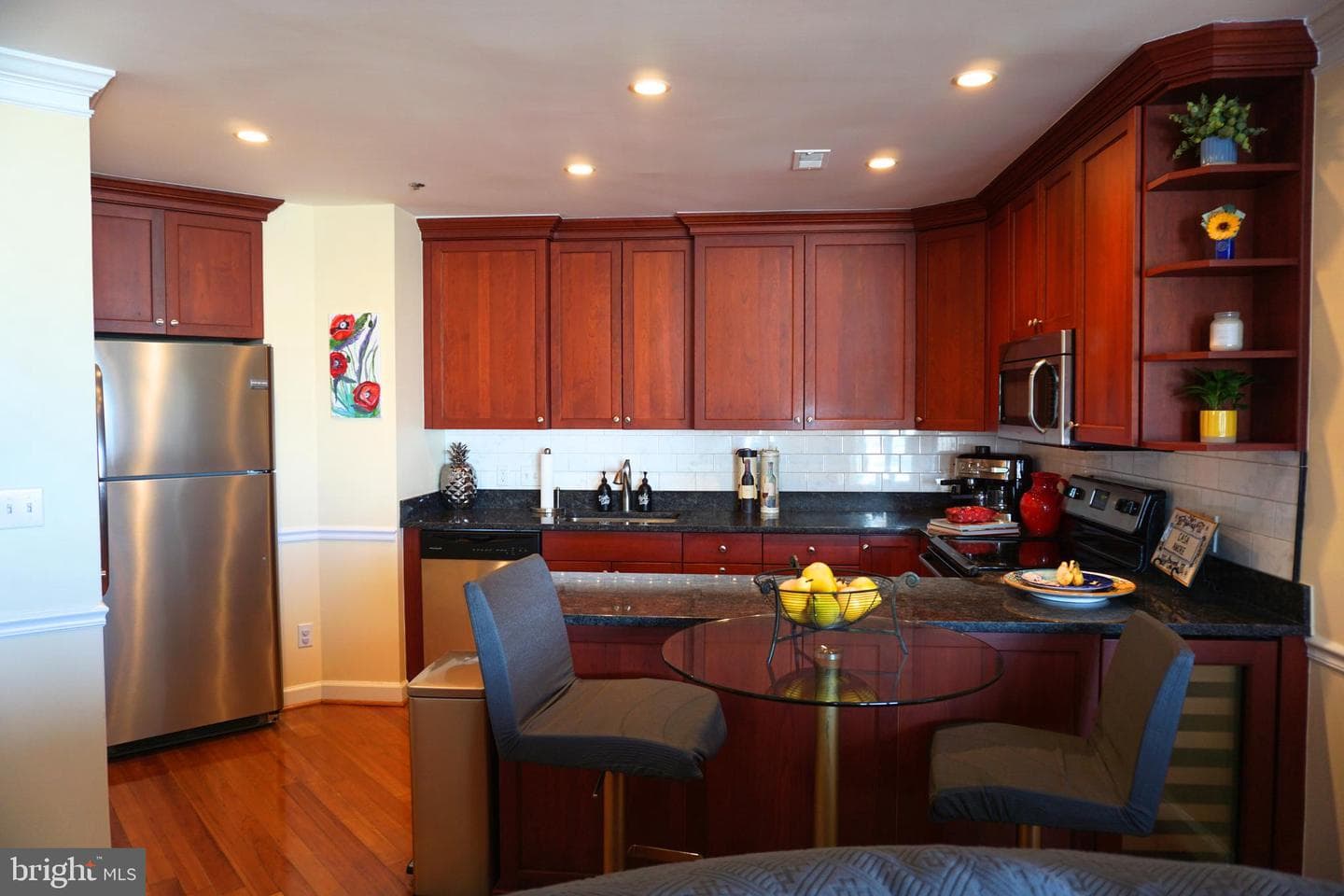 100 Harborview Drive #611 photo 11