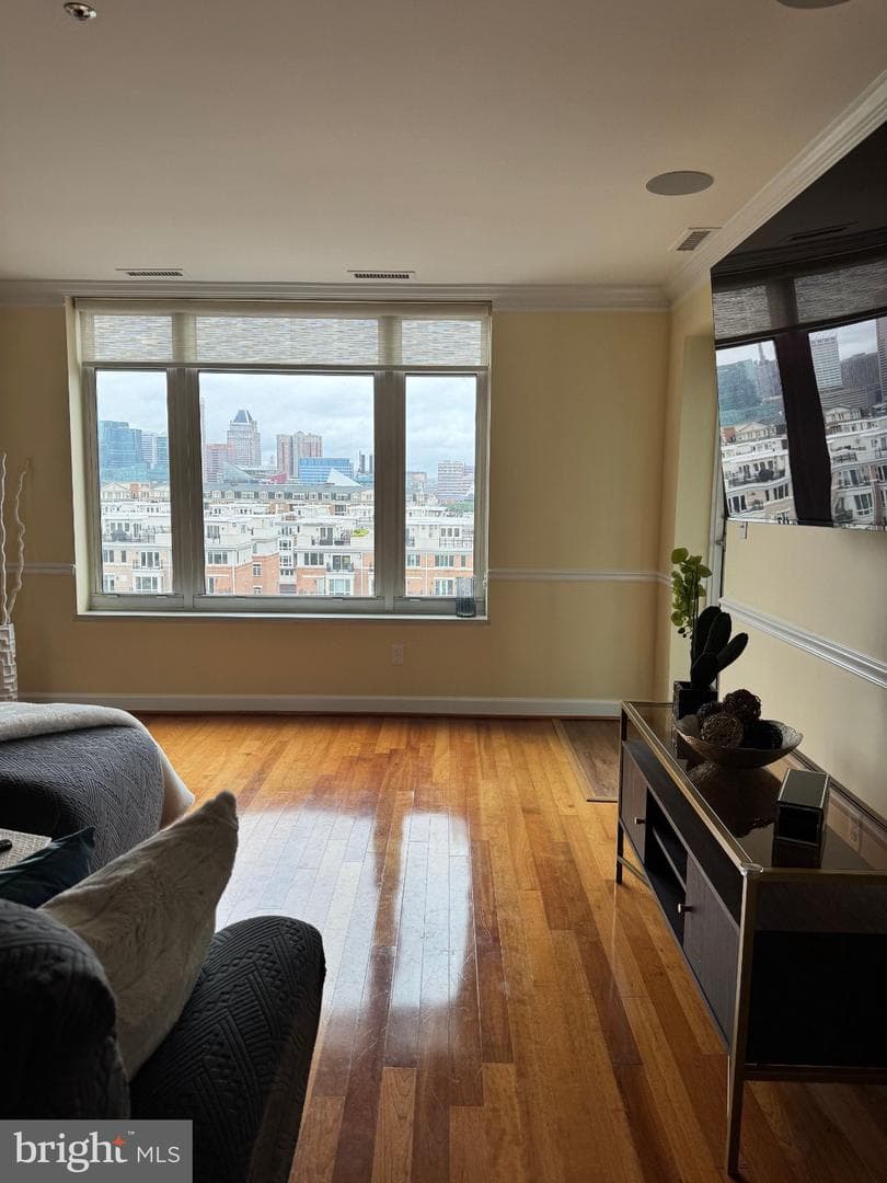 100 Harborview Drive #611 photo 5