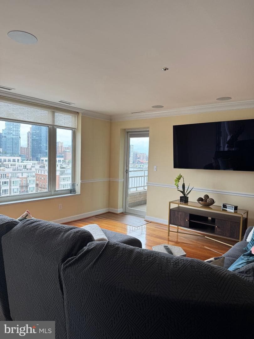 100 Harborview Drive #611 photo 6