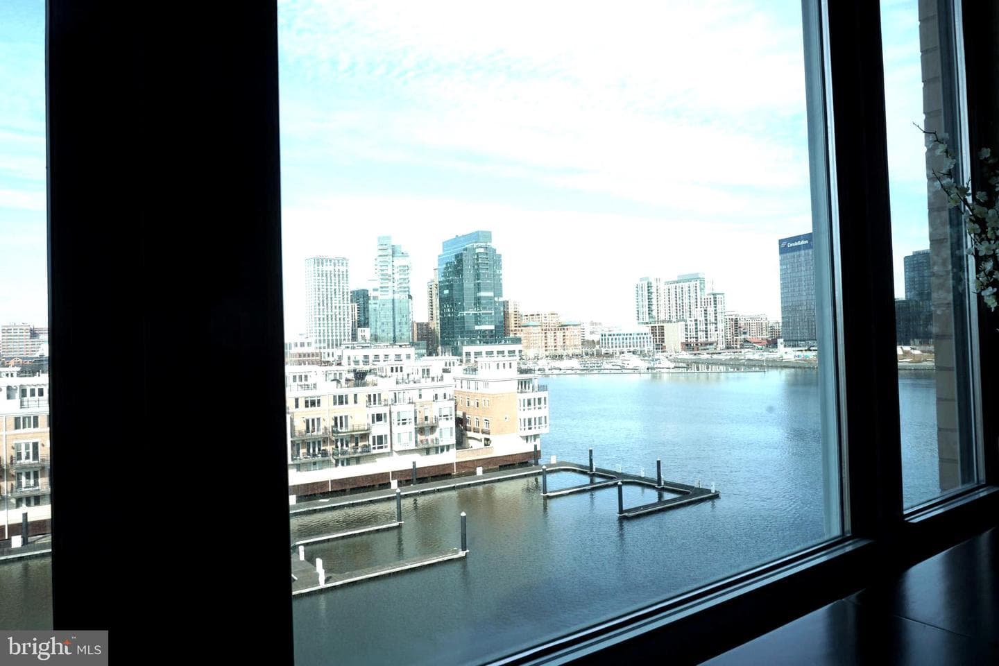 100 Harborview Drive #611 photo 7