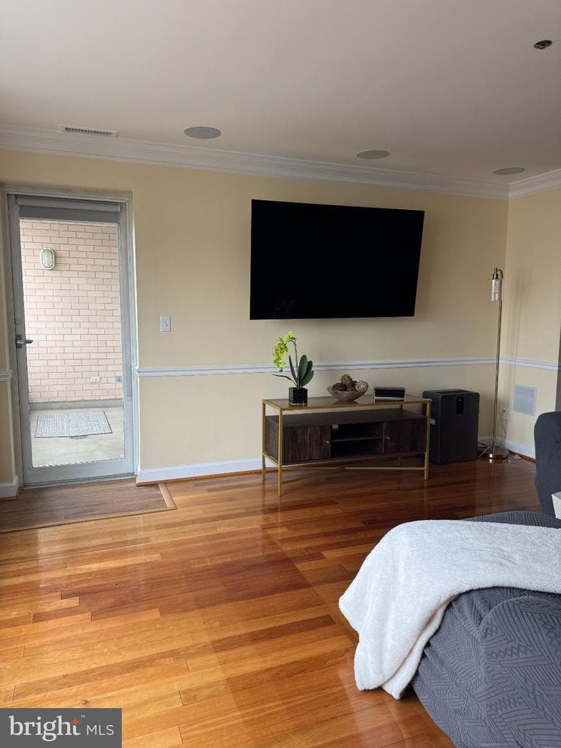 100 Harborview Drive #611 photo 8