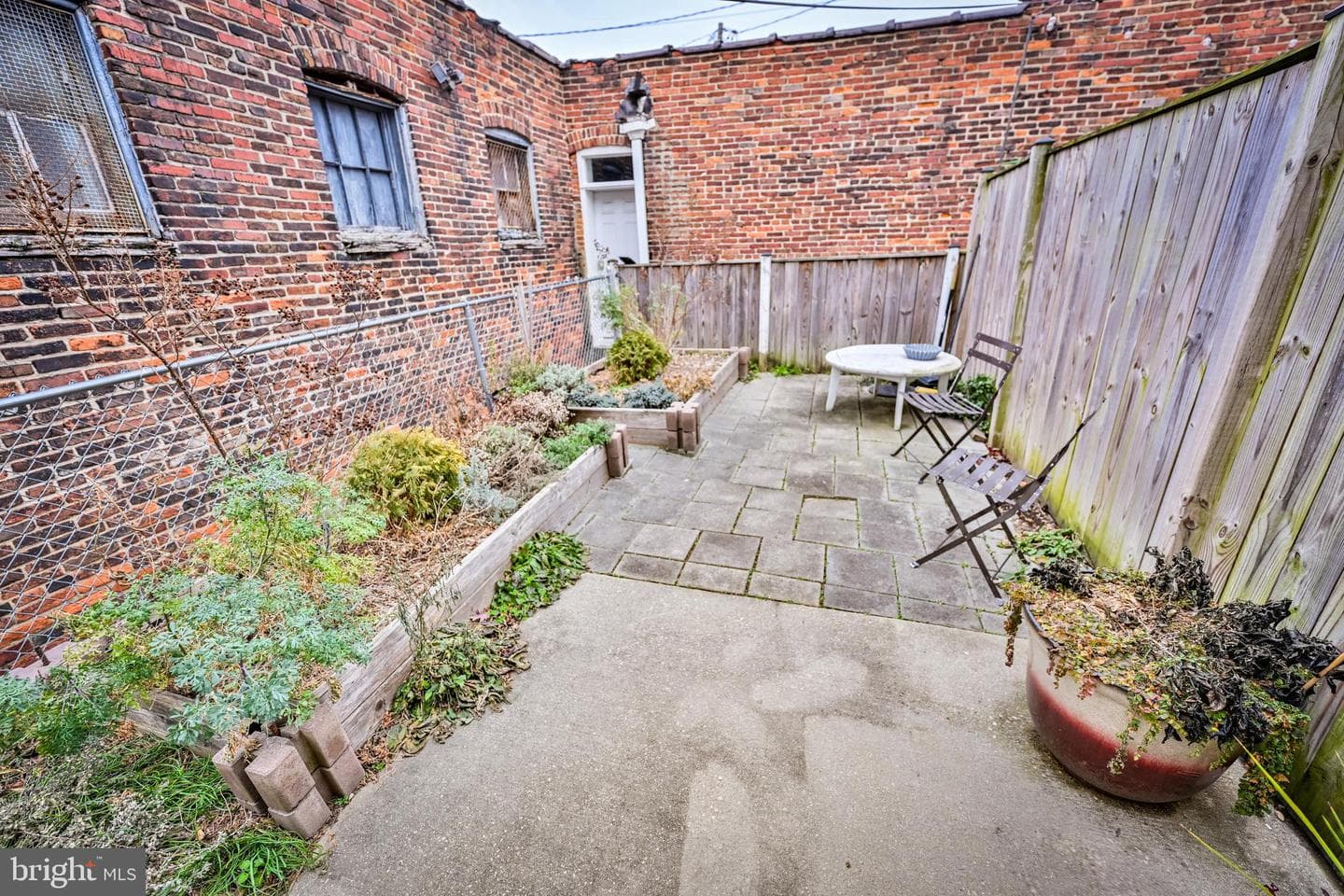 1601 Marshall Street photo 12