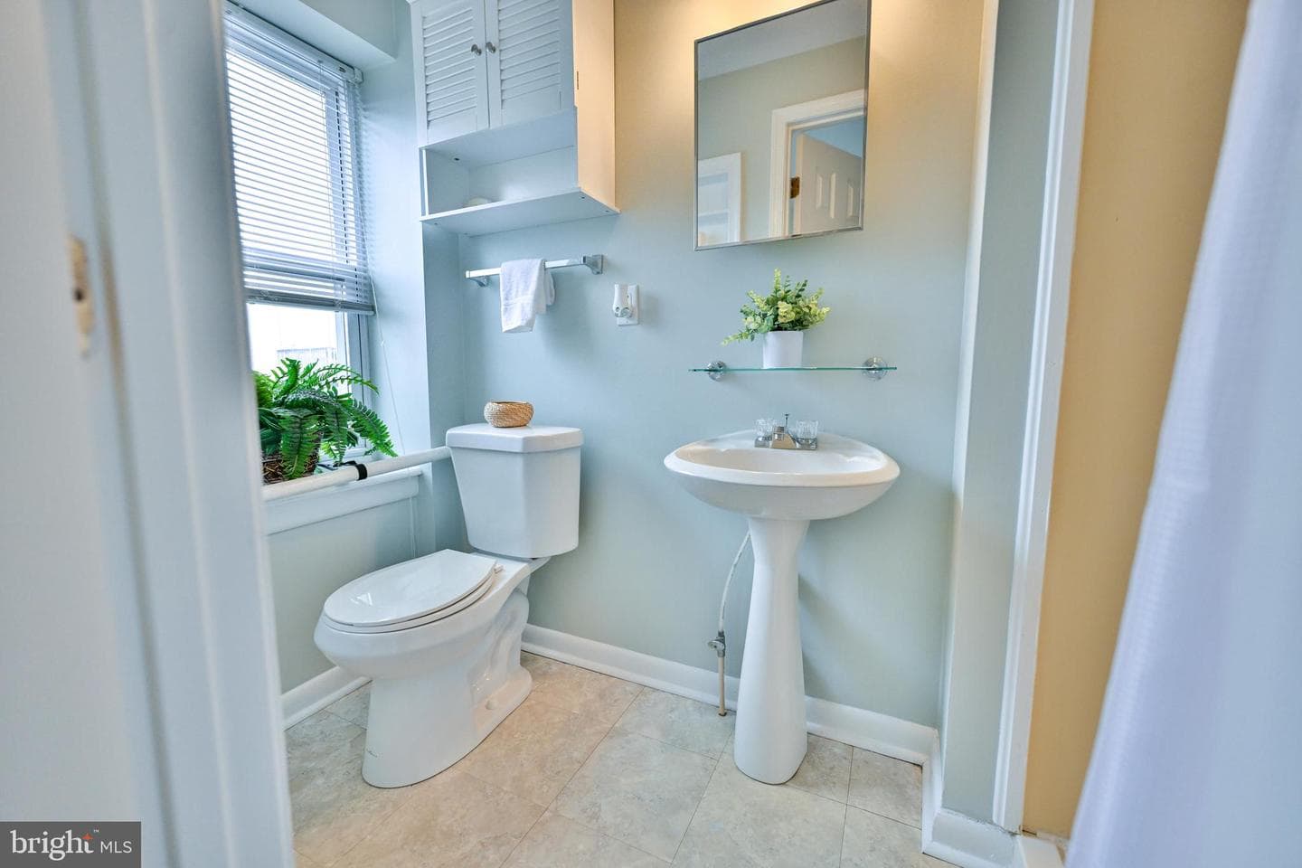1601 Marshall Street photo 32