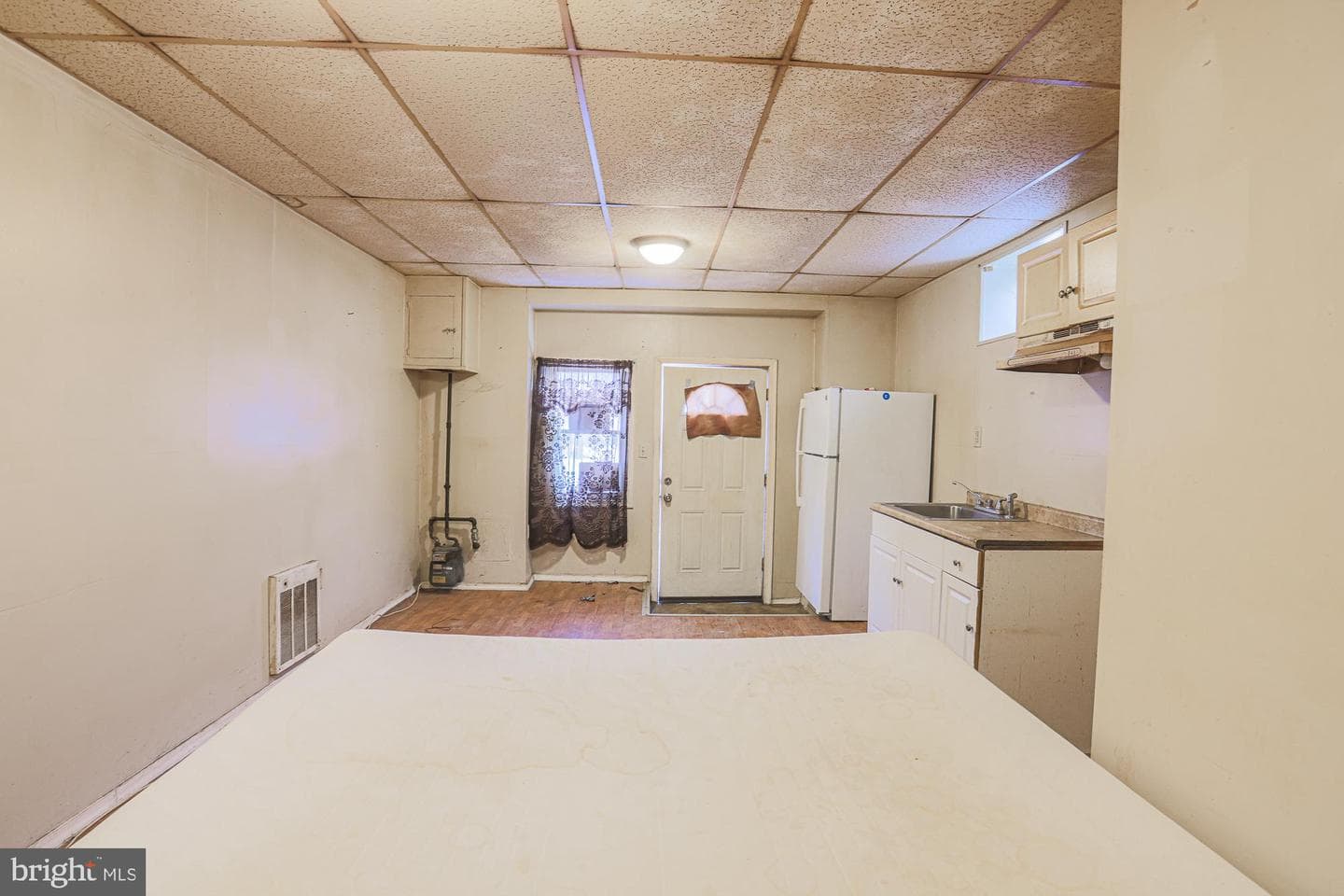 633 N Brice Street photo 10