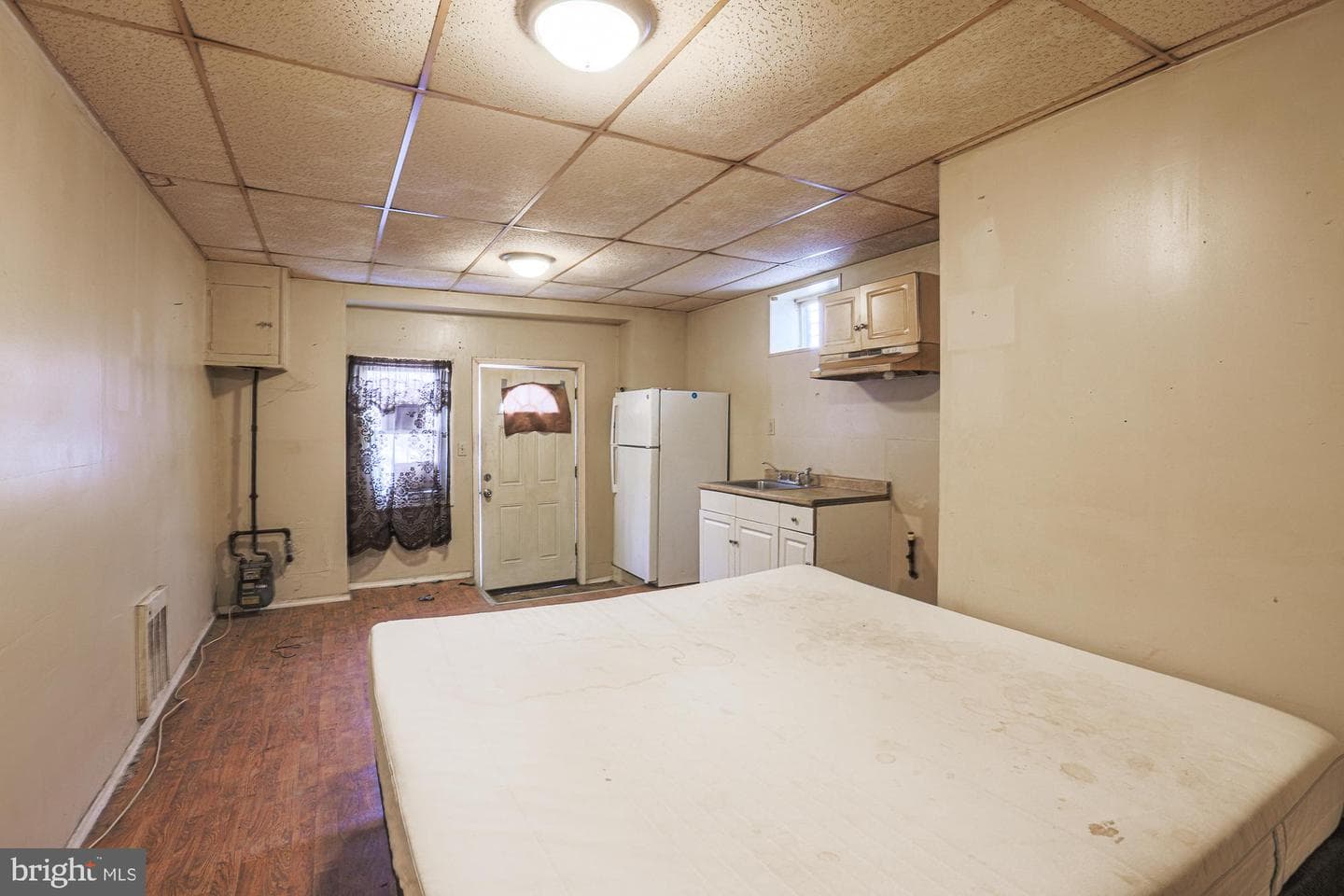 633 N Brice Street photo 9