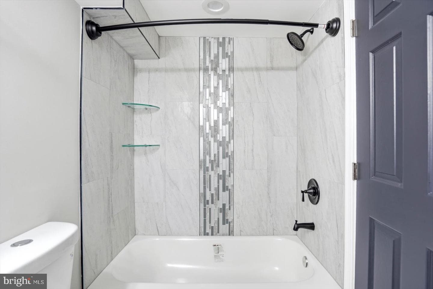 3022 E Federal Street photo 23