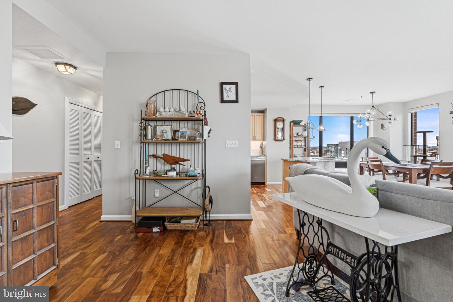 10 E Lee Street #1509 photo 13