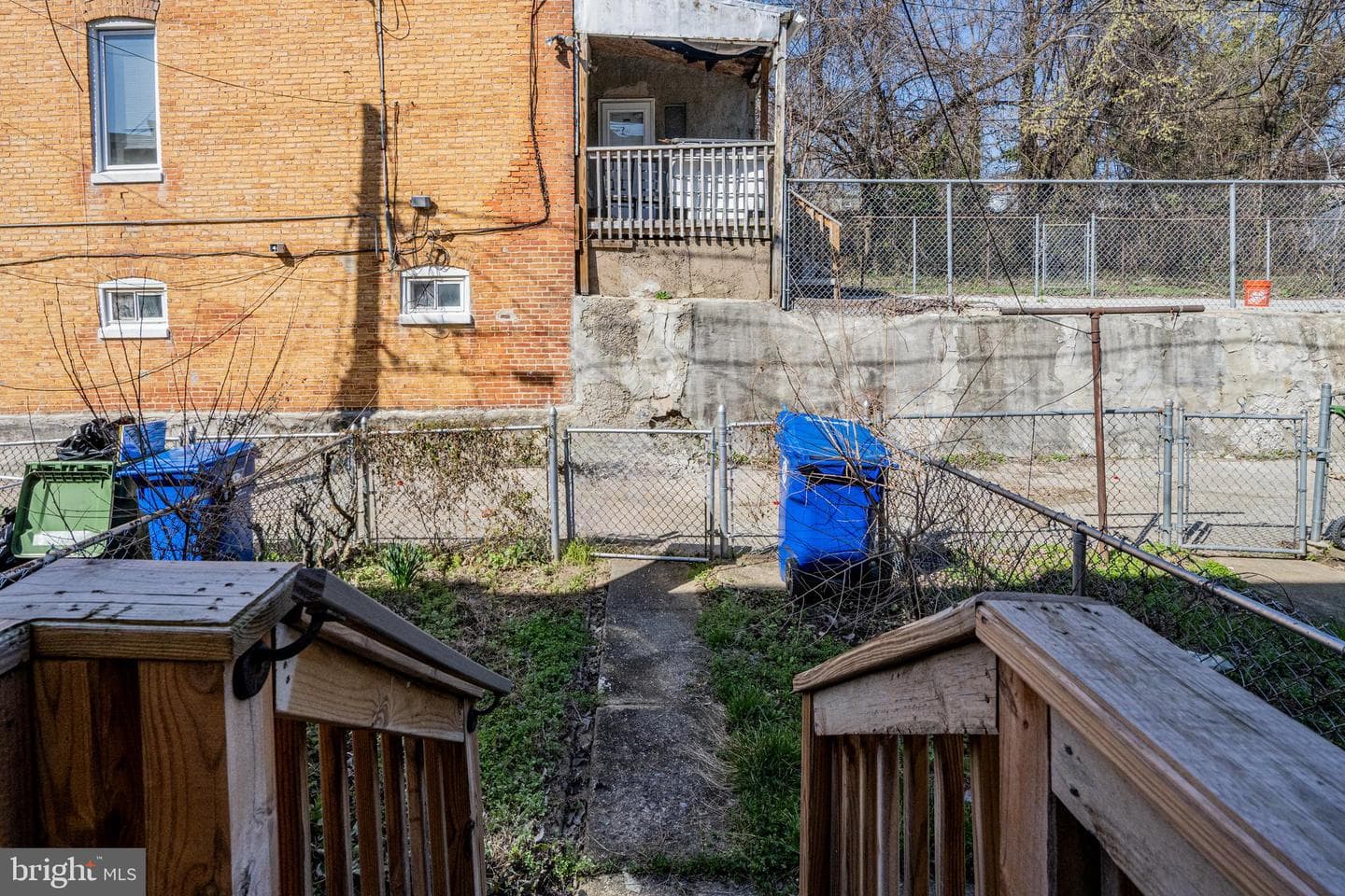2730 Baker Street photo 20