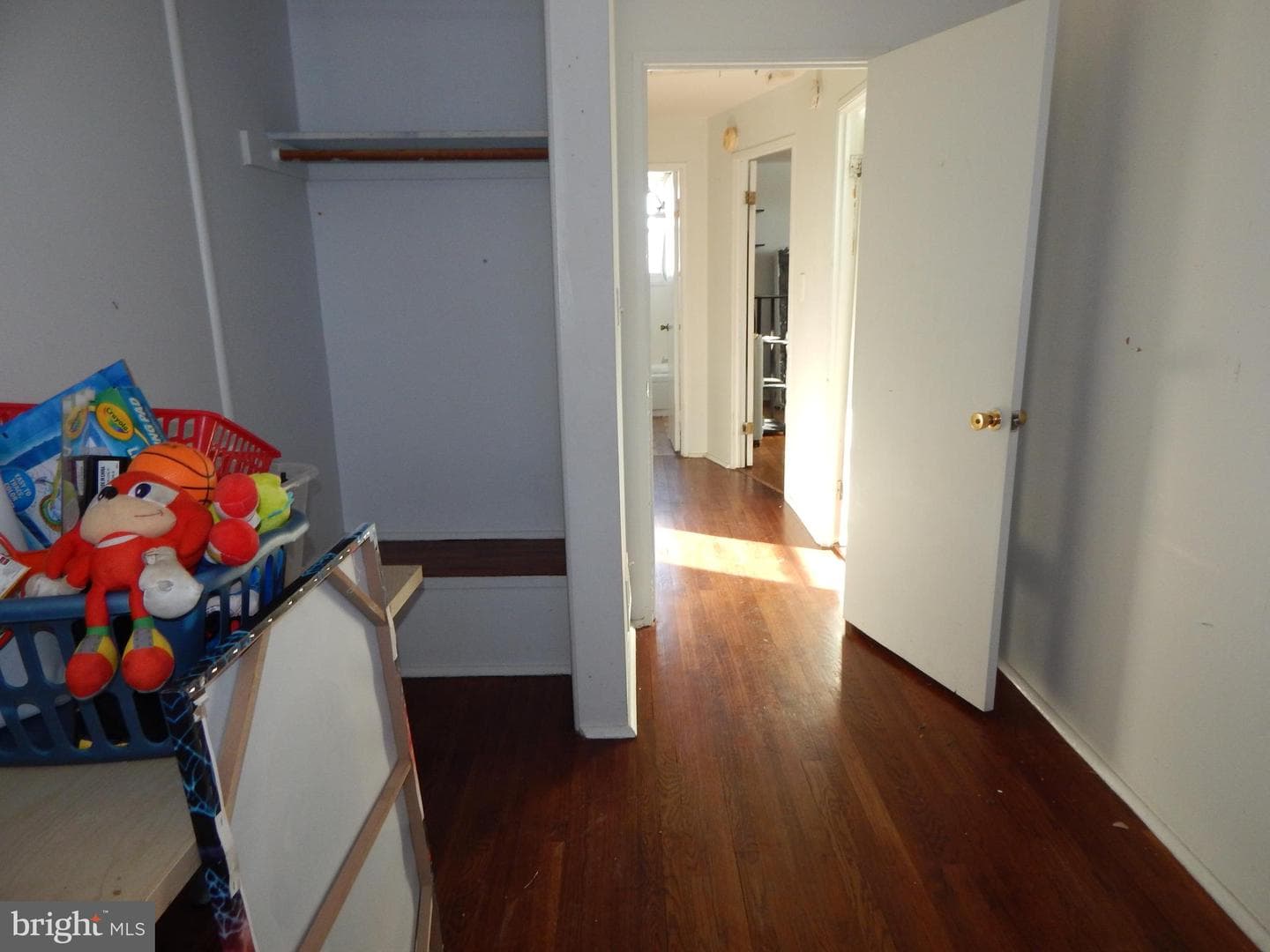 2717 Wegworth Lane photo 30