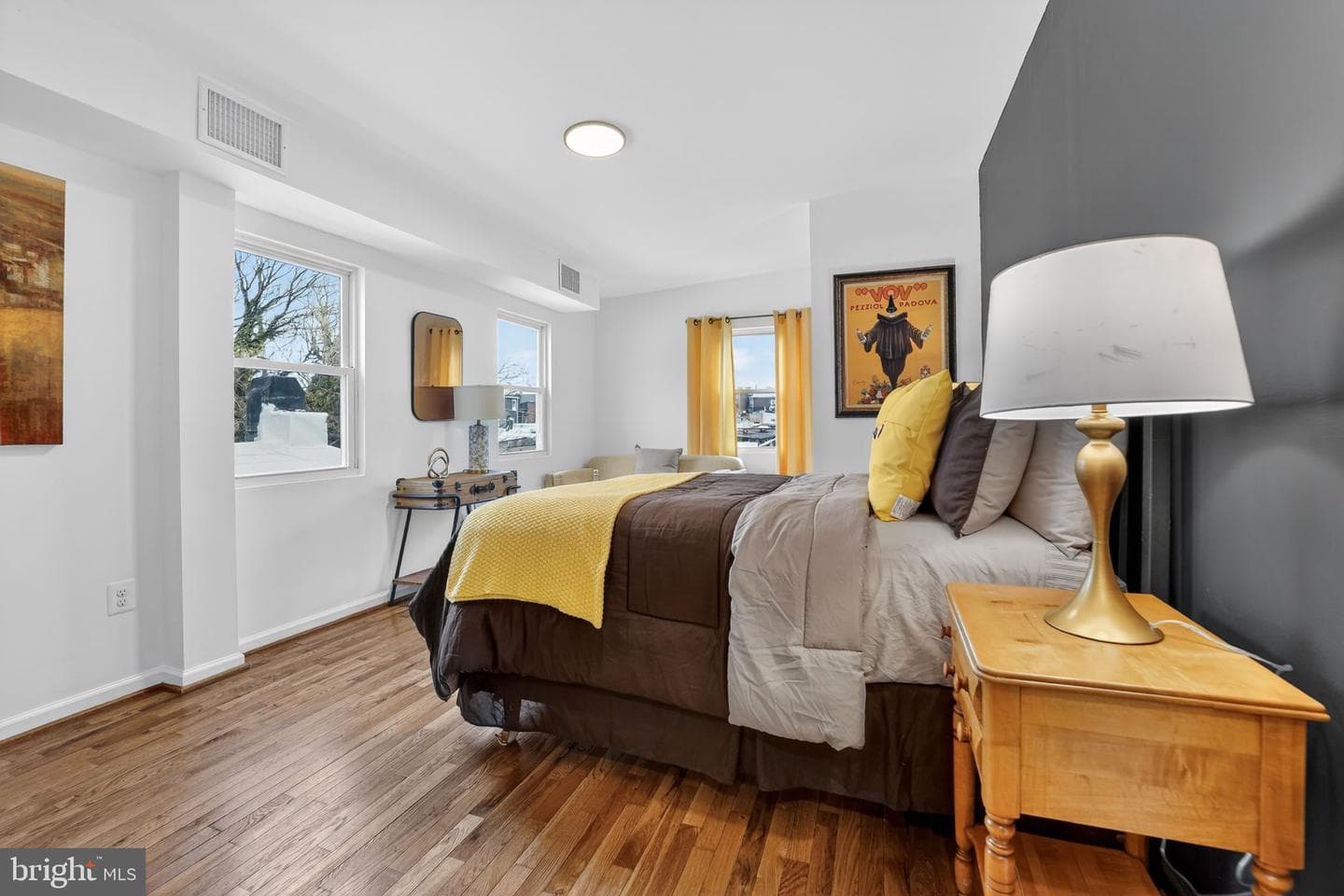 1207 N Eden Street photo 13