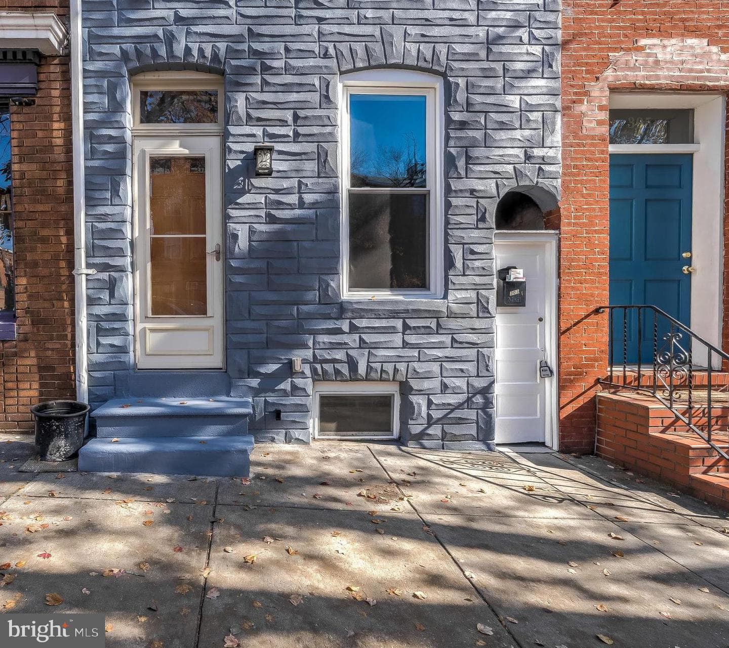 303 S Ann St