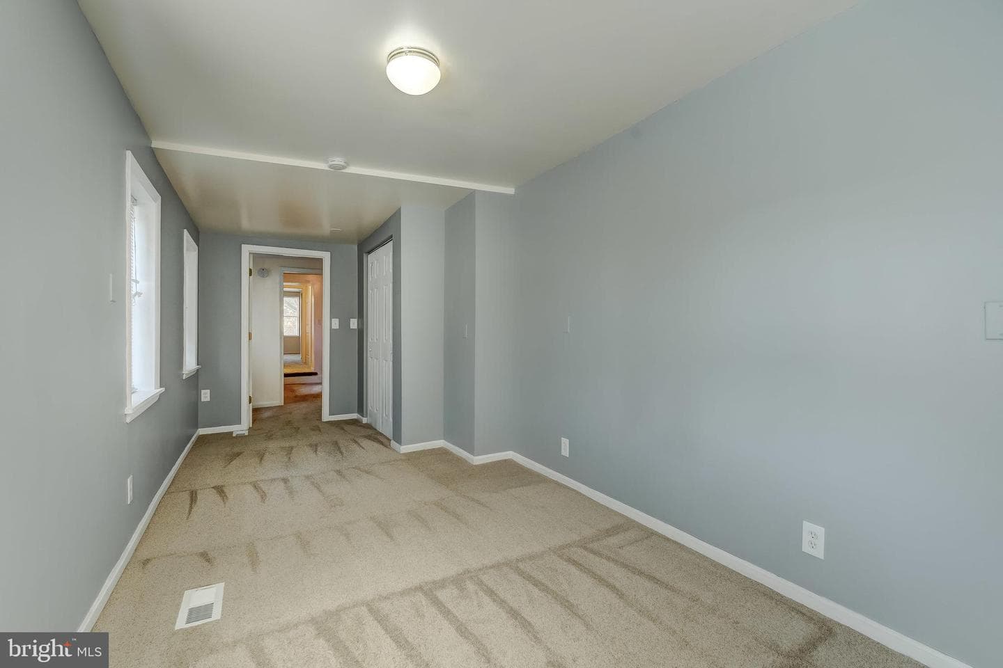 303 S Ann Street photo 20