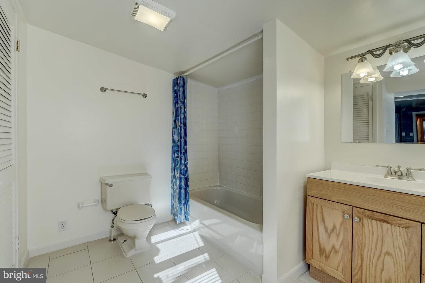 303 S Ann Street photo 22