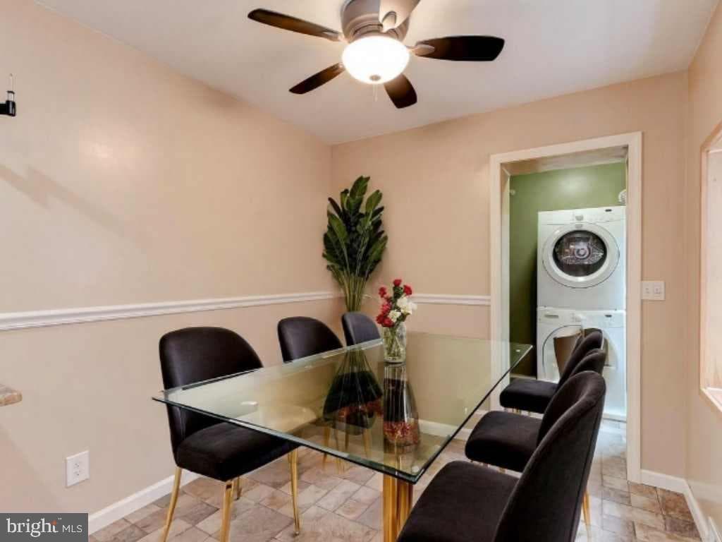 303 S Ann Street photo 8