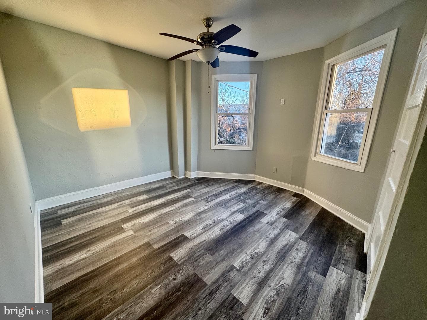 3003 Chelsea Ter photo 11