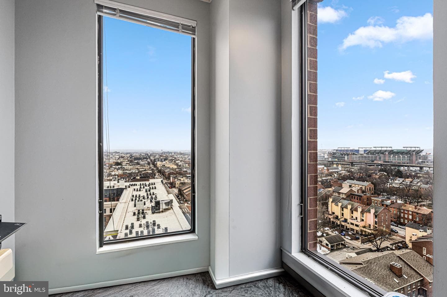 10 E Lee Street #1204 photo 21