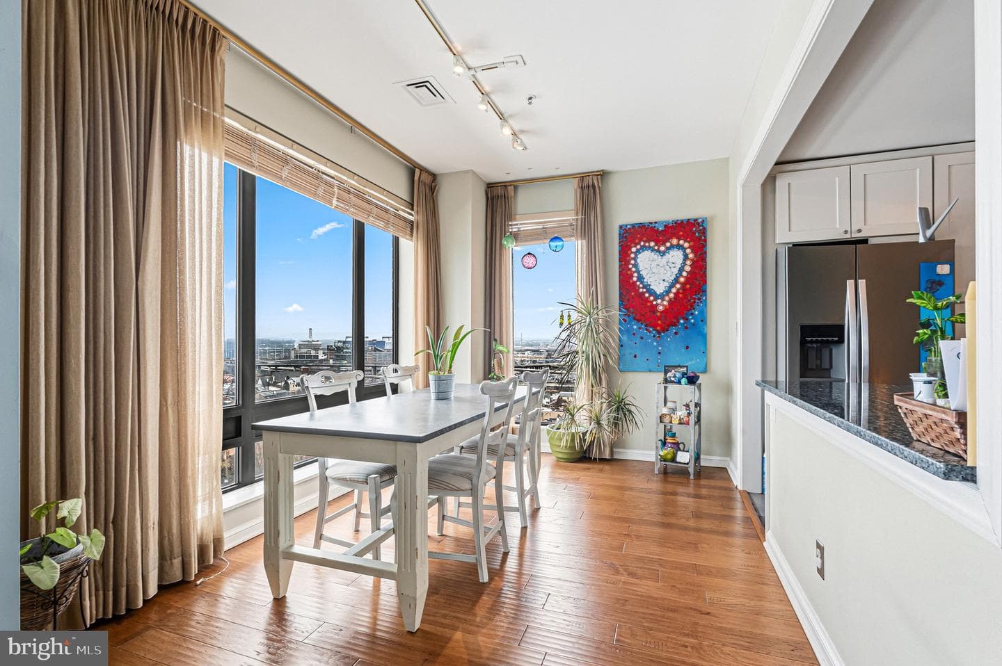10 E Lee Street #1204 photo 6