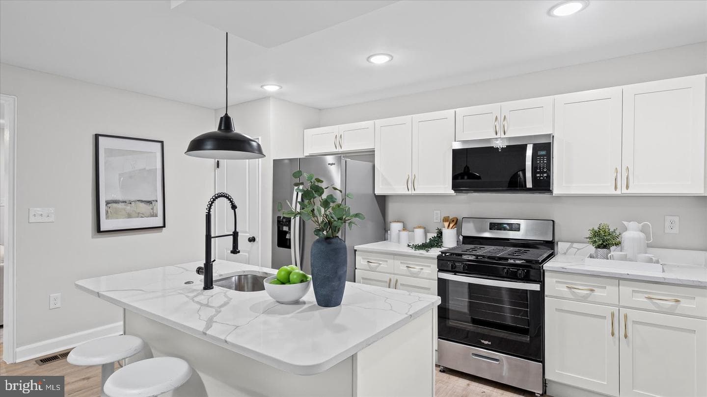 1007 Mount Holly Street photo 16