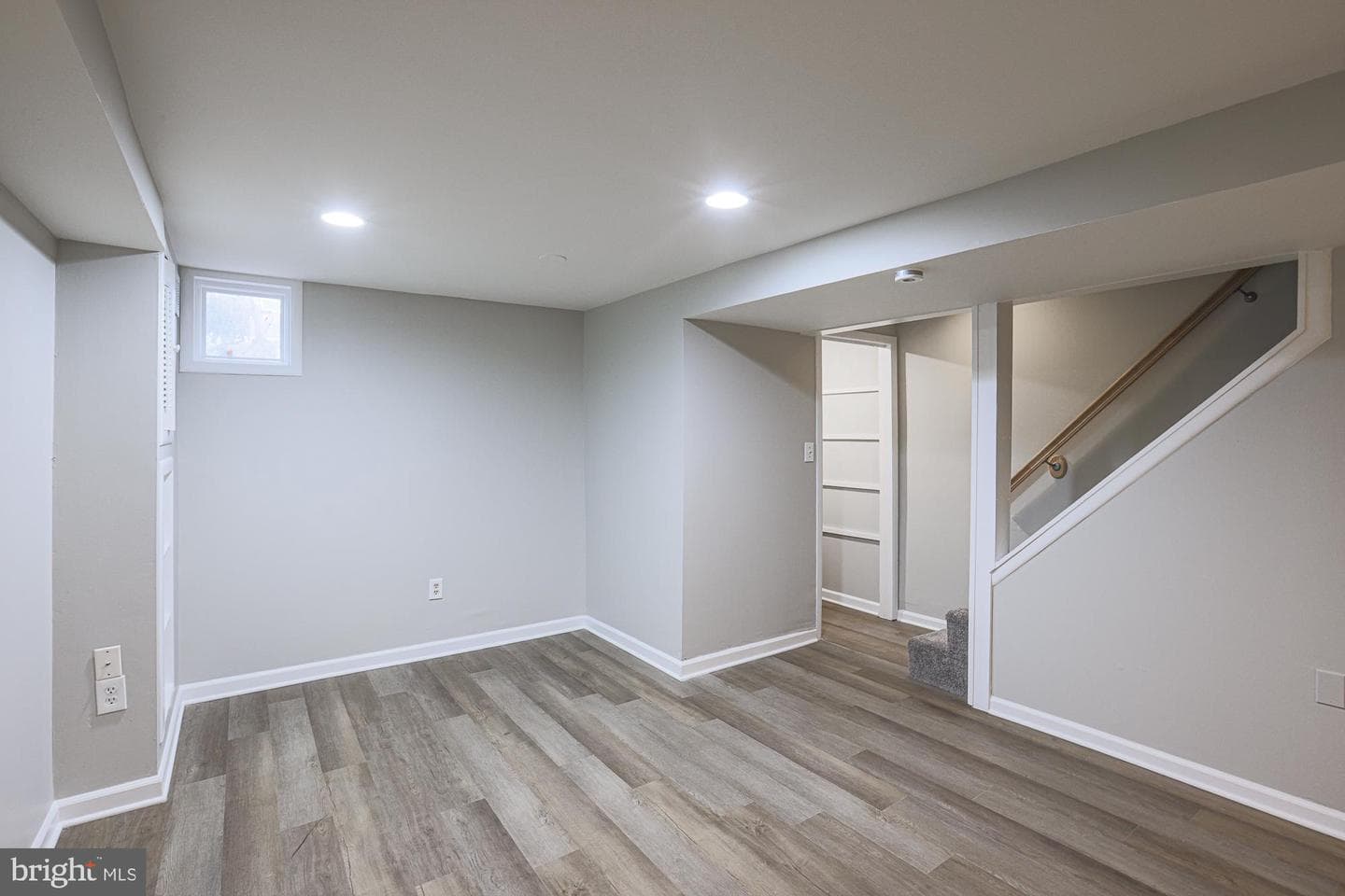 1322 Limit Avenue photo 26
