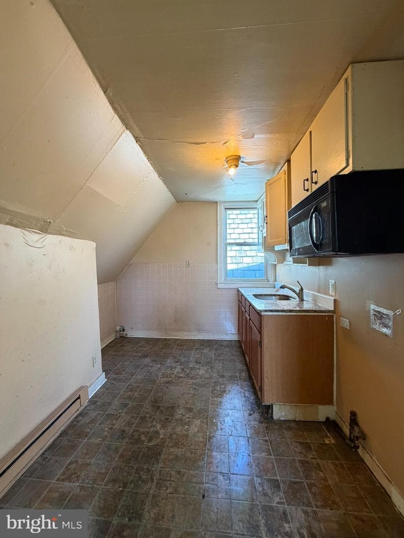 403 E 31st Street photo 16
